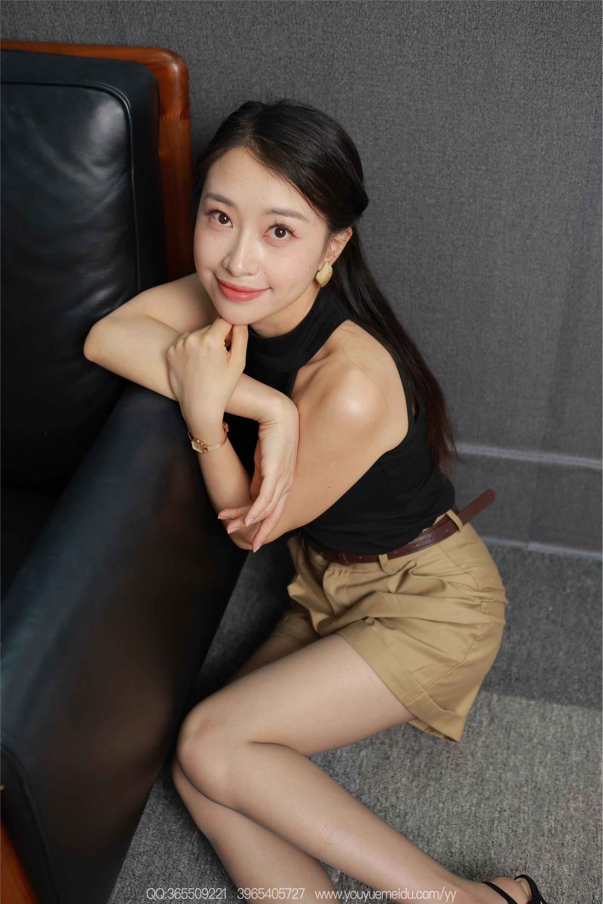 IESS异思趣向  2025.07.11 丝享家 2103 小婕《黑色凉鞋（上）》